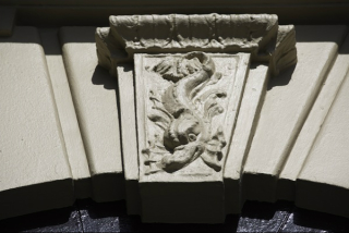 Illustration for article titled What the Secret Symbols in Victorian Architecture Really Mean